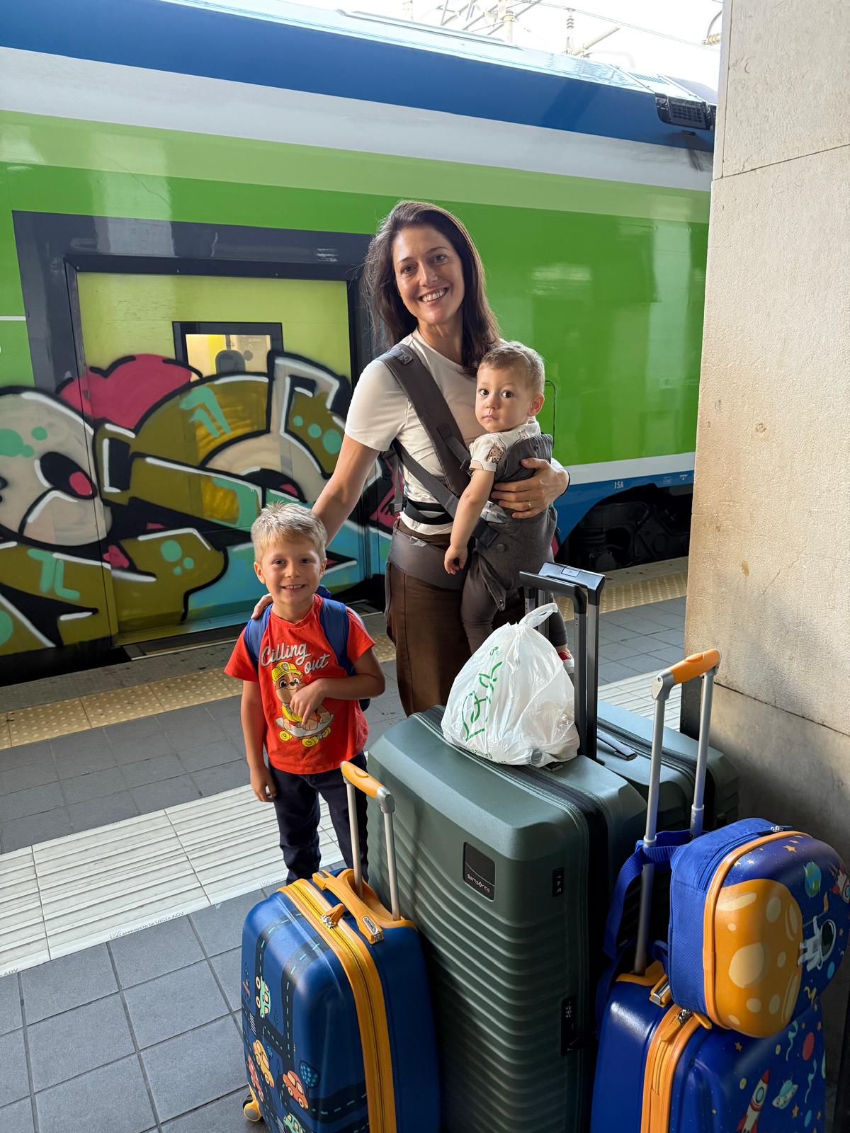 Mídia 1 do artigo Two kids and a 20-hour screen-free journey